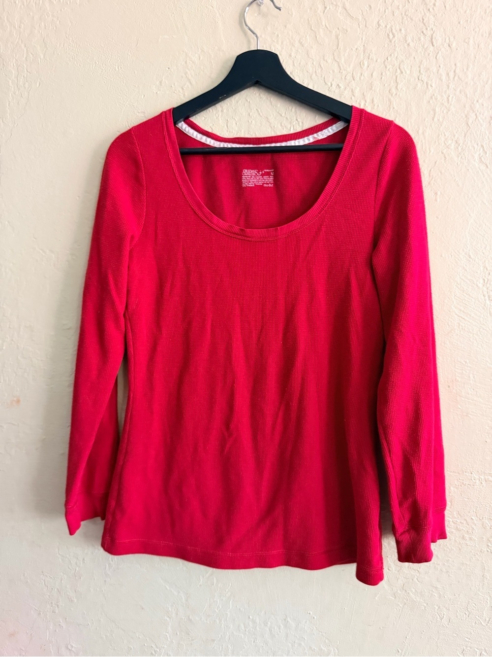 Unk Red Long-Sleeve Scoop Neck Top